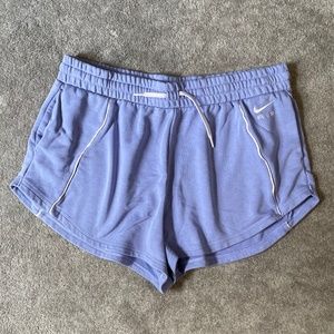 Nike air lounge shorts